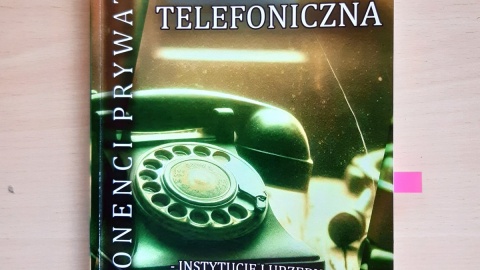 Uwaga na oszustów sprzedających fałszywe książki telefoniczne! Fot. Żaneta Walentyn/PR PiK