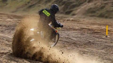 Bydgoska drogówka szkoliła się na torze motocrossowym [wideo]