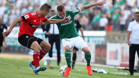 I liga piłki nożnej: Olimpia prowadziła 2:1, ale ostatecznie przegrała 2:3 z Bytovią Bytów