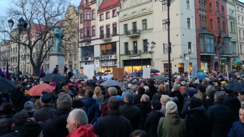 Protesty kobiet odbyły się w miastach Pomorza i Kujaw