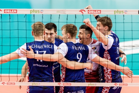 PlusLiga - Łuczniczka bez punktów w Lubinie