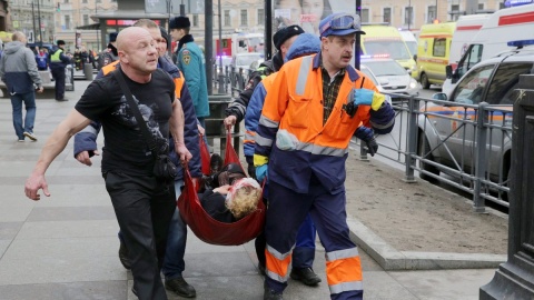 Wybuch w metrze w Petersburgu - 10 zabitych, śledztwo dotyczy zamachu