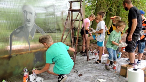 Patriotyczny piknik na toruńskiej Barbarce