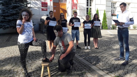 Młodzież Wszechpolska krytykuje nowelizację ustawy o IPN