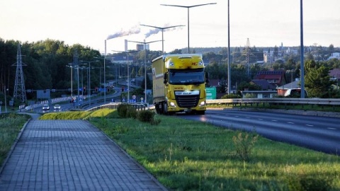 MI: przejmowanie Krajowego Systemu Poboru Opłat drogowych idzie zgodnie z planem