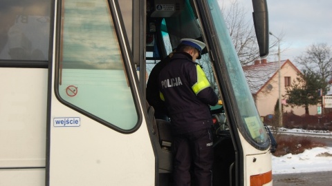 Początek wyjazdów na ferie. Policja zadba o bezpieczeństwo dzieci