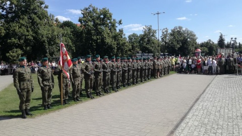 Przemarsze, pikniki, zabawy z żołnierzami. Święto Wojska Polskiego w regionie