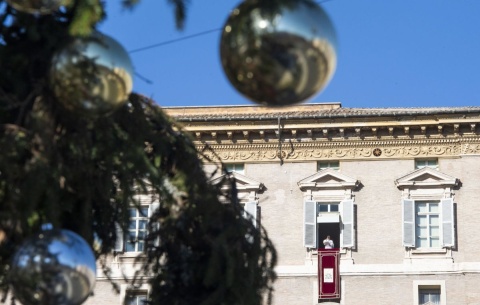 Papież w drugi dzień świąt: Chrześcijański styl życia to łagodność, odwaga, pokora