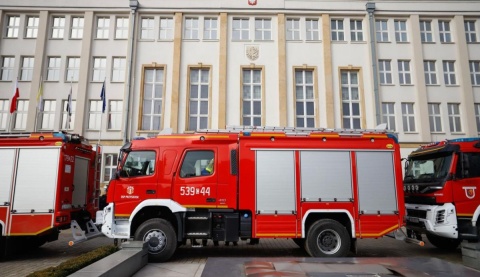 Wygrali strażacki wóz, ale nie mają u siebie jednostki straży...