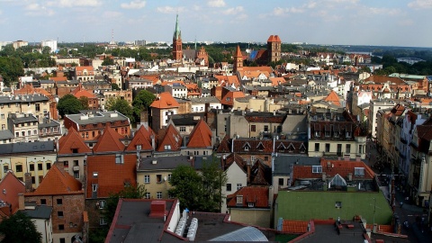 Zaczyna się Kolejni uczniowie i nauczyciele z toruńskiej szkoły na kwarantannie