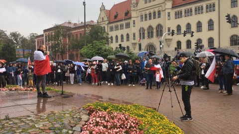 Protesty przeciwko obostrzeniom związanym z koronawirusem