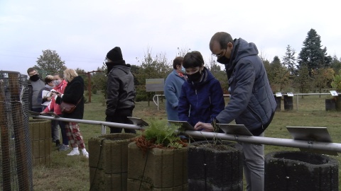 Ścieżka dla niewidomych w Myślęcinku znów dostępna. I odnowiona [wideo]