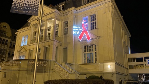 Przypominają o zagrożeniu HIV. Kokardka przejechała przez Bydgoszcz i była też u nas