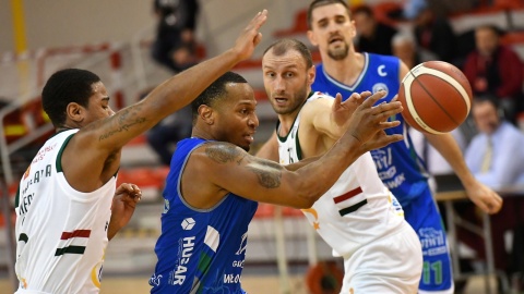 Energa Basket Liga - Anwil poległ w Warszawie. Faza play-off się oddala