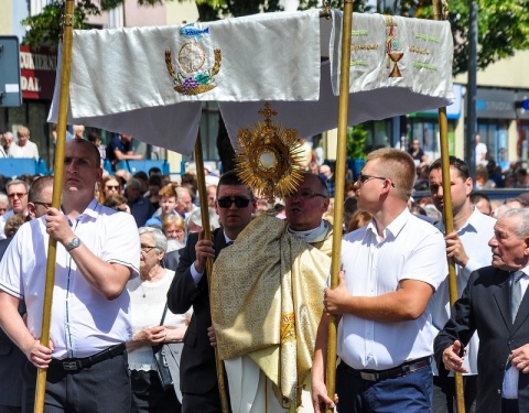 Dziś (03.06.) uroczystość Bożego Ciała. W większości parafii będą procesje