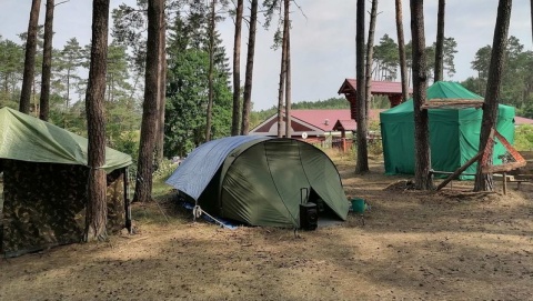 Namioty, zbiórki, ogniska, pływanie - tak harcerze wypoczywają w Pólku [zdjęcia]