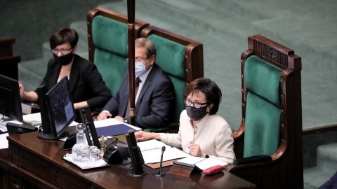 Sejm odrzucił wniosek o odroczenie posiedzenia do 2 września