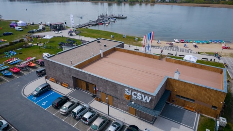 Są kajaki, rowery wodne i łodzie solarne. Gdzie W nowym Centrum Sportów Wodnych w Żninie [zdjęcia]