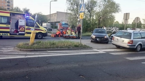 Potrącenie pieszych w Bydgoszczy. Stan poszkodowanych poważny [zdjęcia]