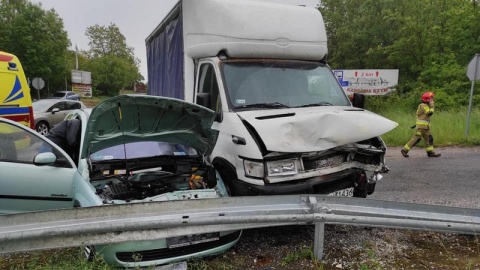 Wypadek koło Kcyni: jedna osoba nie żyje, trzy są ranne. Złych wiadomości jest więcej