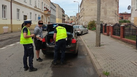 Co za tupet Zatrzymano go dwa razy w ciągu dwóch godzin za jazdę po alkoholu