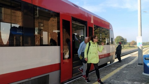 Pociąg wreszcie wrócił na tory. Chodzi o linię wiodącą z Laskowic do Szlachty