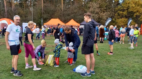 Biegowy cykl City Trail otwarty. Aktywna niedziela w Myślęcinku [wideo, zdjęcia]