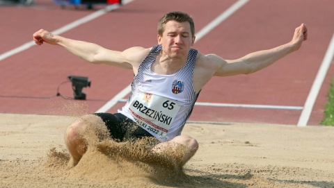 Adrian Brzeziński: Nie chcę trenować na toruńskim stadionie, bieżnia to beton