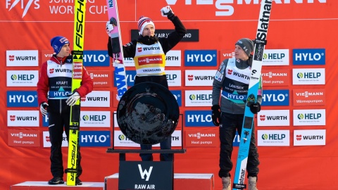 PŚ w skokach: Stoch ósmy w Vikersund, zwyciężył Kraft