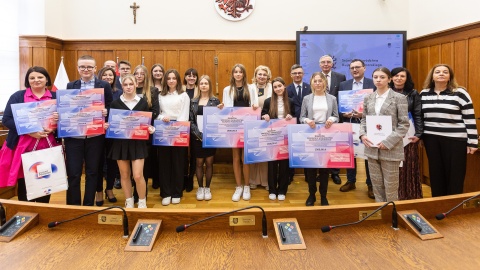 Ile uczniowie wiedzą o samorządach Za nami finał regionalnego konkursu [lista laureatów, zdjęcia]