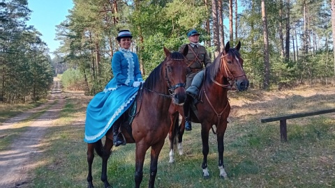 Apel pamięci i pokazy rekonstruktorów - w ten sposób mieszkańcy Lipinek w Borach Tucholskich wspominali Bohaterów Września/fot. Marcin Doliński