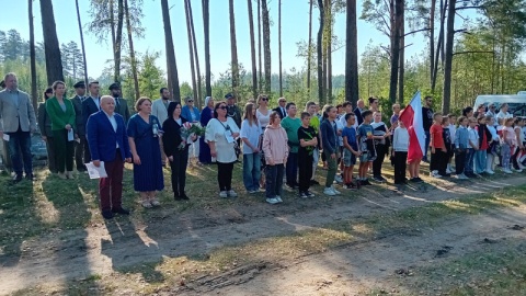 Apel pamięci i pokazy rekonstruktorów - w ten sposób mieszkańcy Lipinek w Borach Tucholskich wspominali Bohaterów Września/fot. Marcin Doliński