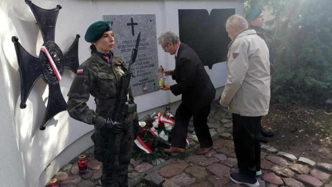 Cmentarz Bohaterów w Bydgoszczy. Uroczystość upamiętniająca mieszkańców miasta i okolicy zamordowanych przez hitlerowców/fot. Monika Siwak