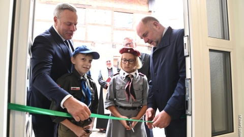 Poszerza się baza bydgoskich harcerzy ZHR. Na bydgoskim Szwederowie oficjalnie otwarto nowy budynek, który powstał dzięki Gminnemu Programowi Rewitalizacji/fot. Robert Sawicki