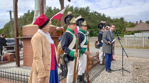 Zielonka pod Bydgoszczą świętowała 230. rocznicę Rezurekcji Kościuszkowskiej i przejścia wojsk generała Dąbrowskiego przez teren obecnego sołectwa/fot. Wiktor Sobociński