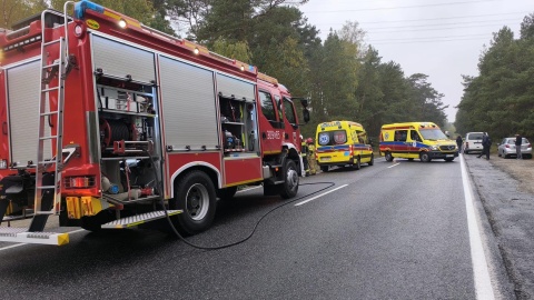 Wypadek na ul. Nowotoruńskiej, na wysokości Makowisk/fot. OSP Solec Kujawski