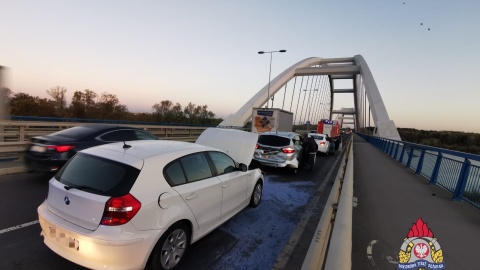 Jedna osoba poszkodowana została zabrana przez Zespół Ratownictwa Medycznego do szpitala/fot. Łukasz Piórek, KM PSP Toruń