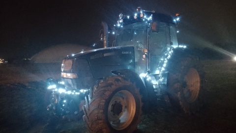 Ciągniki na ulicach Torunia/fot. Michał Zaręba