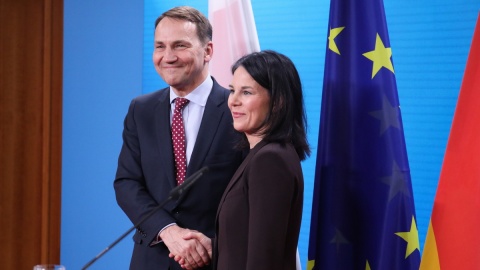 Sikorski: Będę prosił, by rząd niemiecki poszukał formy rekompensaty strat wojennych