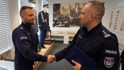 Toruński policjant uratował tonącą 16-latkę. Postawa, która przywraca wiarę w ludzi