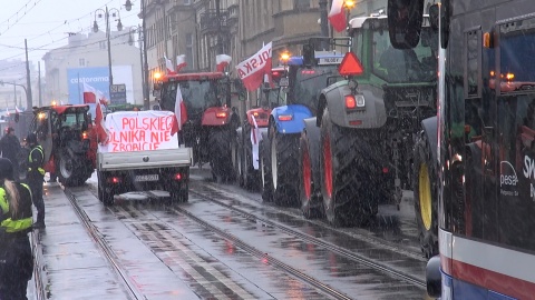 Bydgoska prokuratura umorzyła sprawę użycia gazu podczas protestu rolników pod Urzędem Wojewódzkim