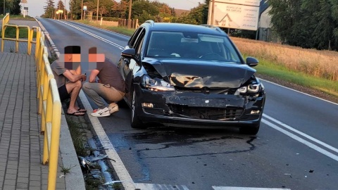 Pieszy potrącony na przejściu. Pierwsze auto się zatrzymało, ale to jadące za nim - nie...