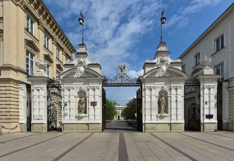 Uniwersytet Warszawski: Zatrzymani w Nigerii studenci są bezpieczni