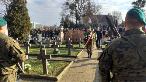 Tak wyglądały uroczystości 80-lecia wyzwolenia Bydgoszczy na cmentarzu przy ul. Toruńskiej. / Fot. Tatiana Adonis